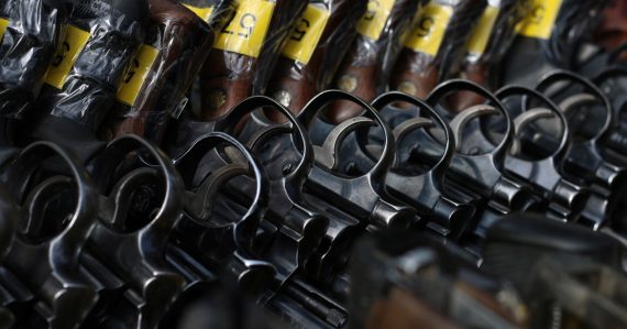 guns